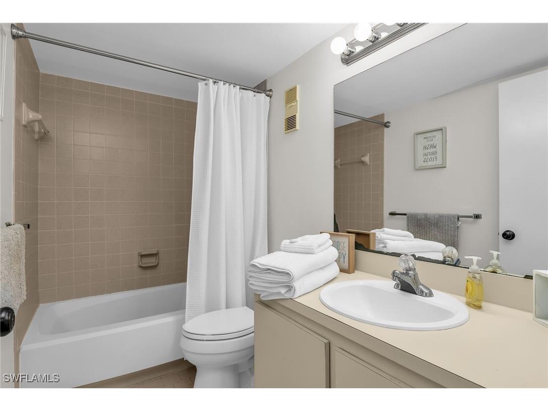 440 Seaview Court #504 Marco Island FL 34145 225036151 image12