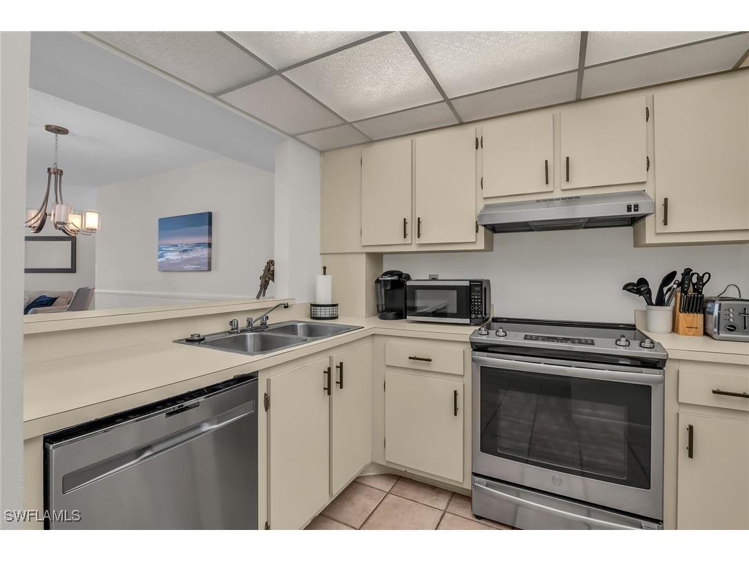 440 Seaview Court #504 Marco Island FL 34145 225036151 image5