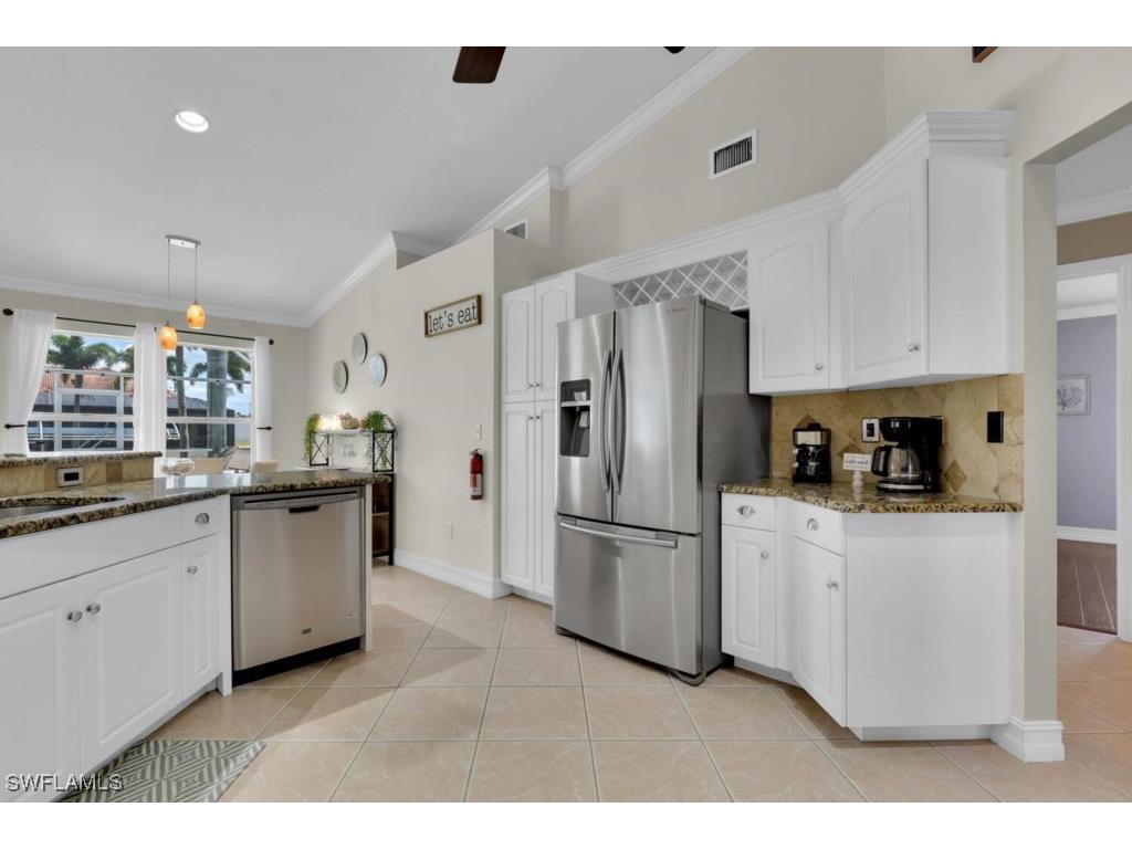 4407 Pelican Boulevard Cape Coral FL 33914 225047990 image17