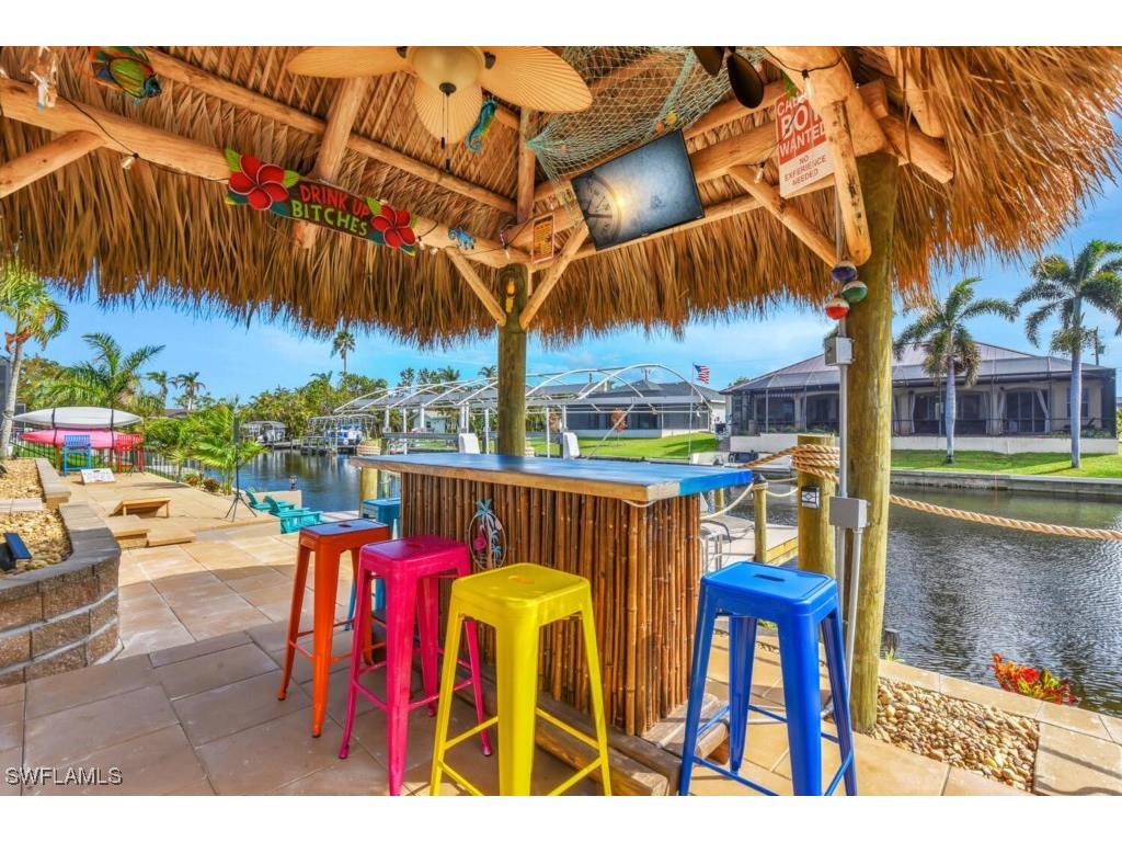 4407 Pelican Boulevard Cape Coral FL 33914 225047990 image2