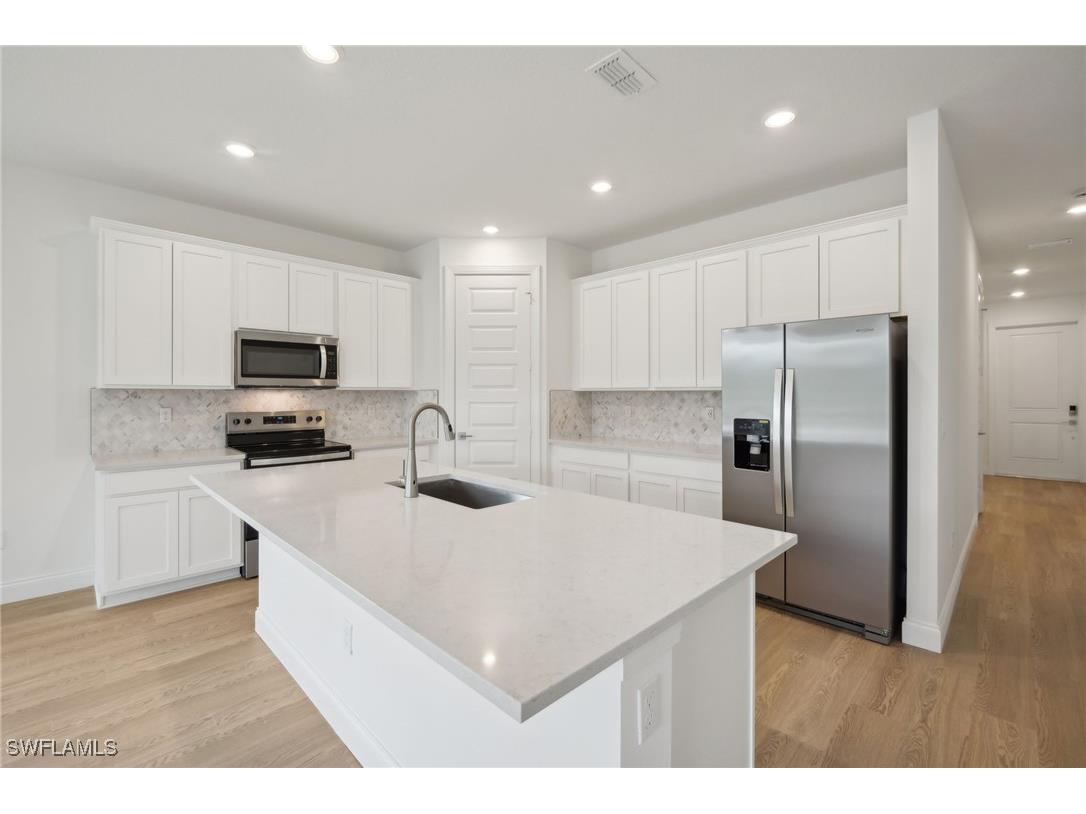 44332 Frontier Drive Punta Gorda FL 33982 225017140 image3