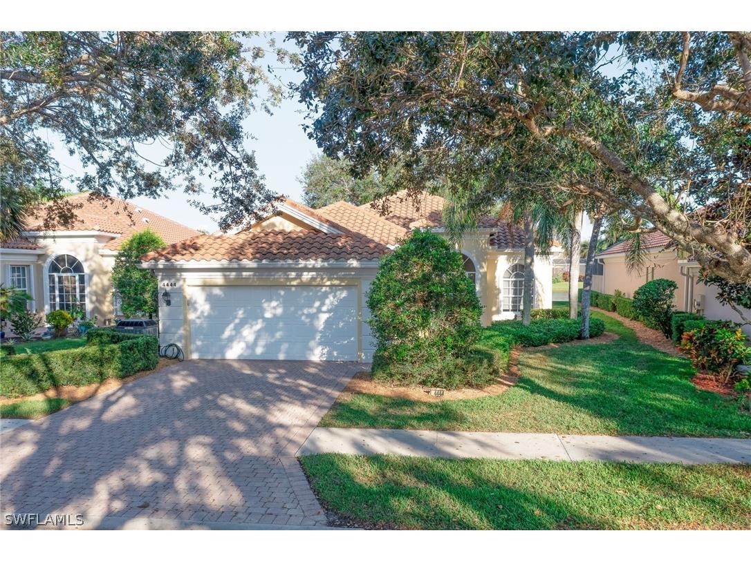 4444 Prescott Lane Naples FL 34119 222076504 image1