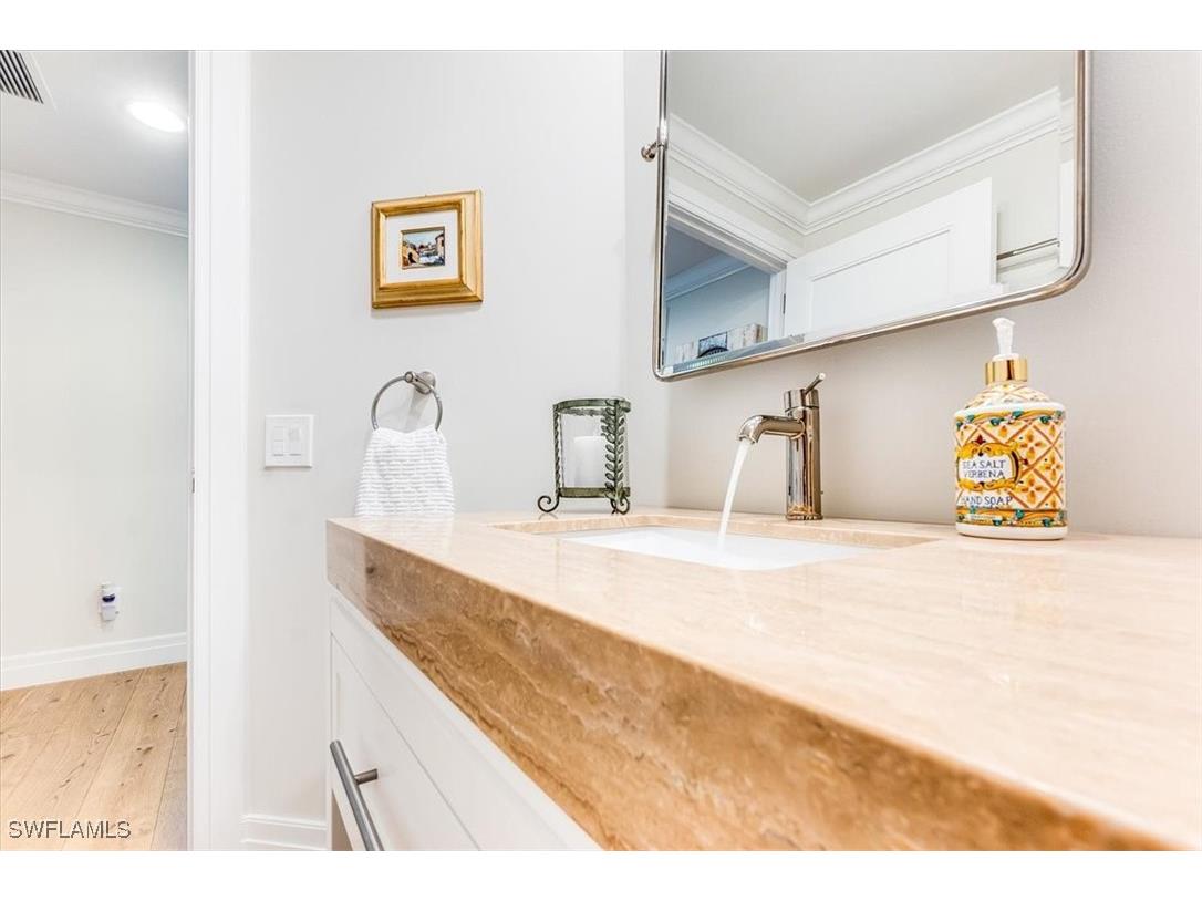 445 Cove Tower Drive #302 Naples FL 34110 225030036 image34