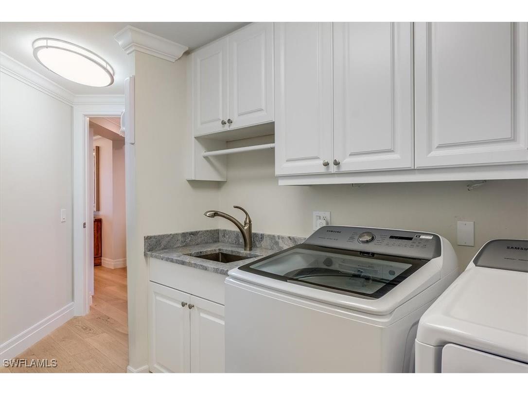 445 Cove Tower Drive #302 Naples FL 34110 225030036 image35