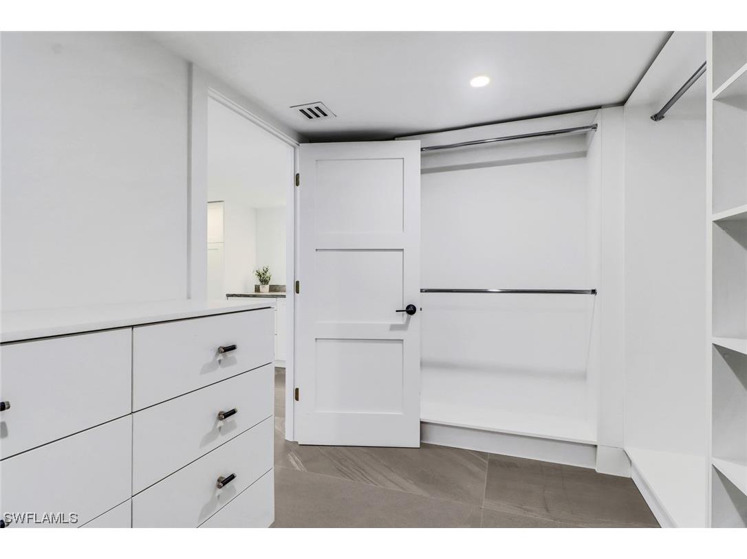  Naples FL 34103 223014919 image22