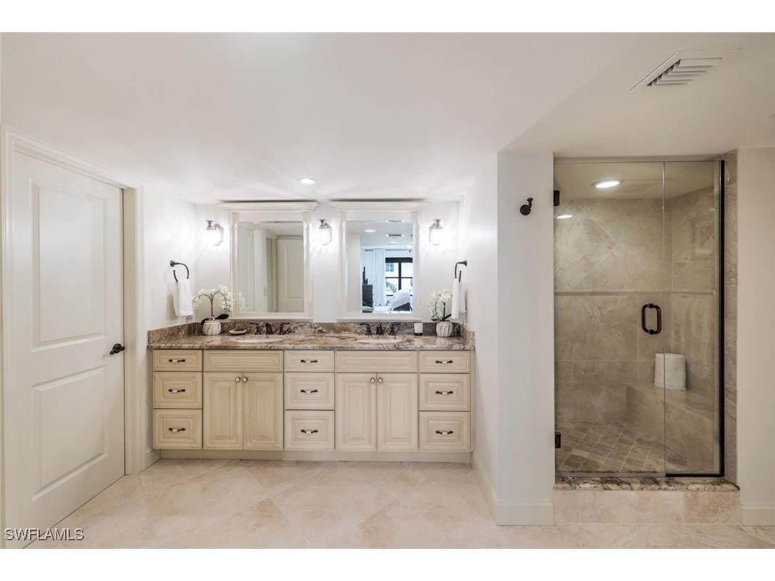 4451 Gulf Shore Boulevard N #405 Naples FL 34103 225043598 image13