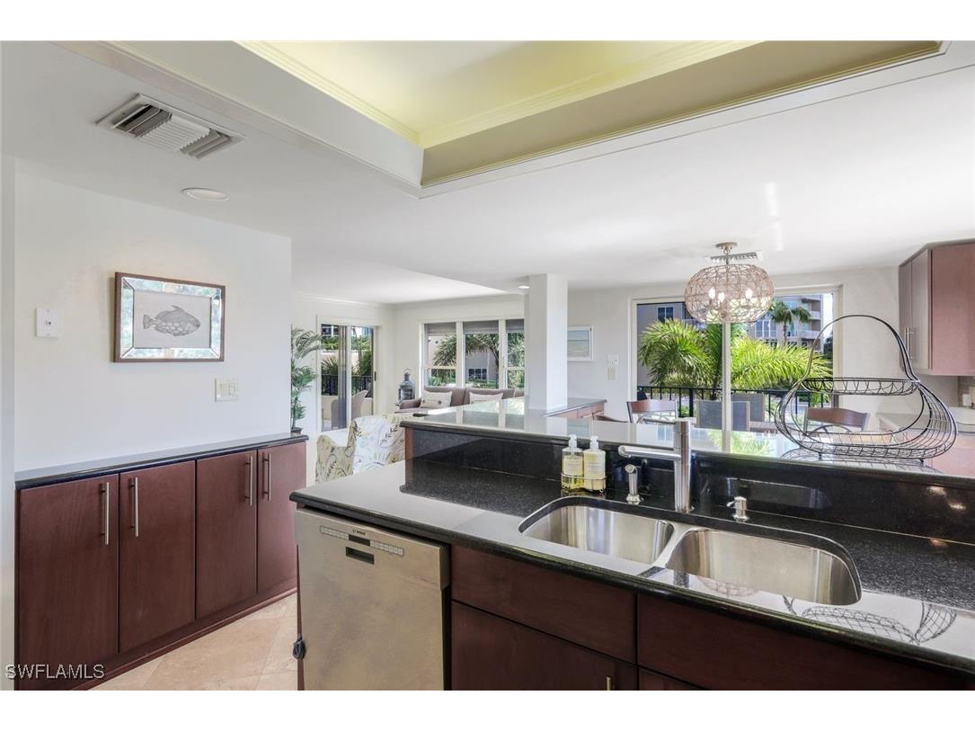 4451 Gulf Shore Boulevard N #405 Naples FL 34103 225043598 image8