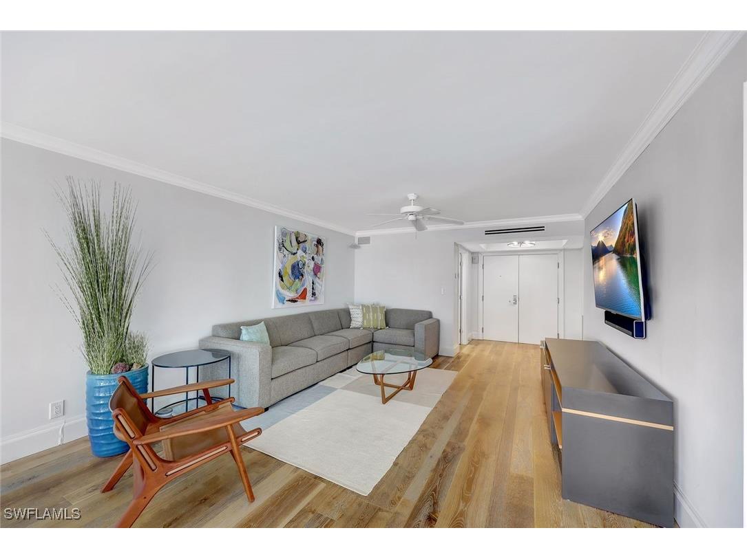 4451 Gulf Shore Boulevard N #506 Naples FL 34103 224093028 image10