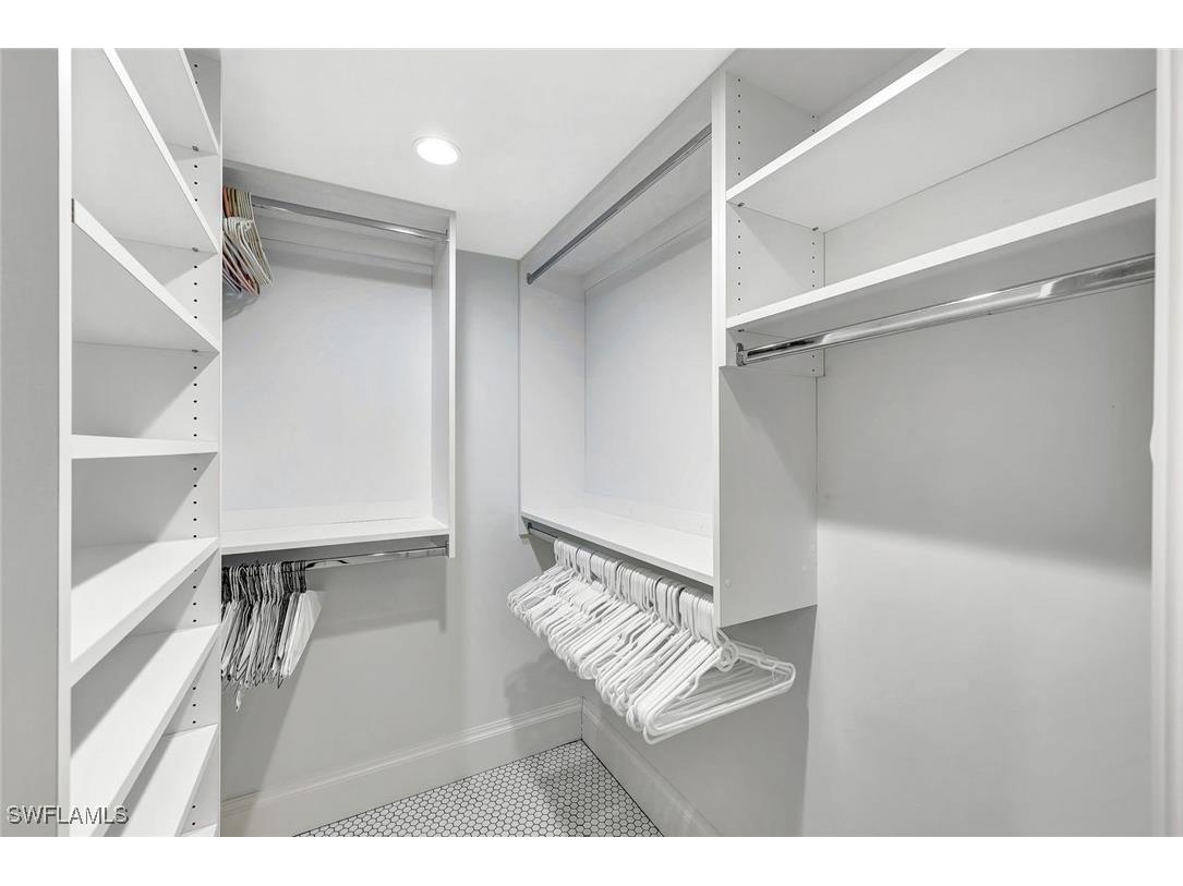 4451 Gulf Shore Boulevard N #506 Naples FL 34103 224093028 image16