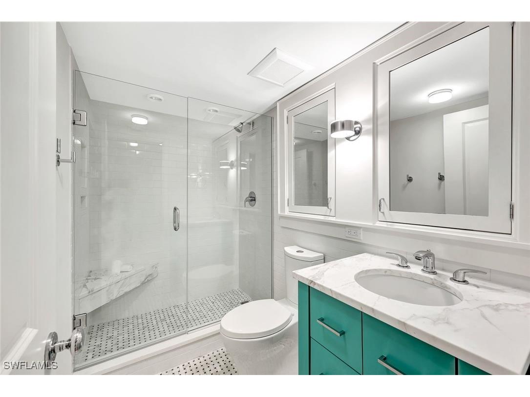 4451 Gulf Shore Boulevard N #506 Naples FL 34103 224093028 image17