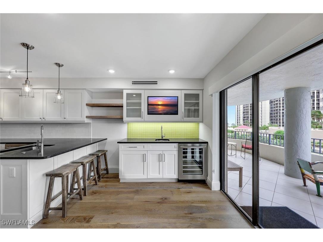 4451 Gulf Shore Boulevard N #506 Naples FL 34103 224093028 image9