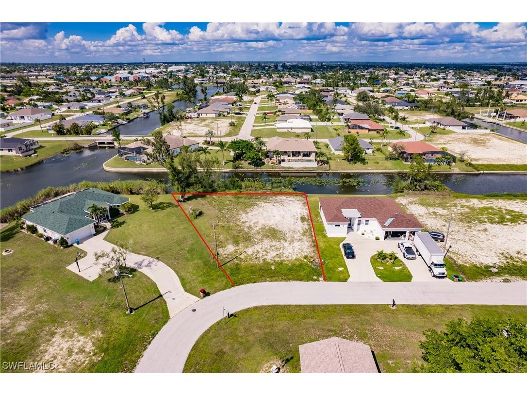 447 SW 22nd Terrace Cape Coral FL 33991 223072687 image1