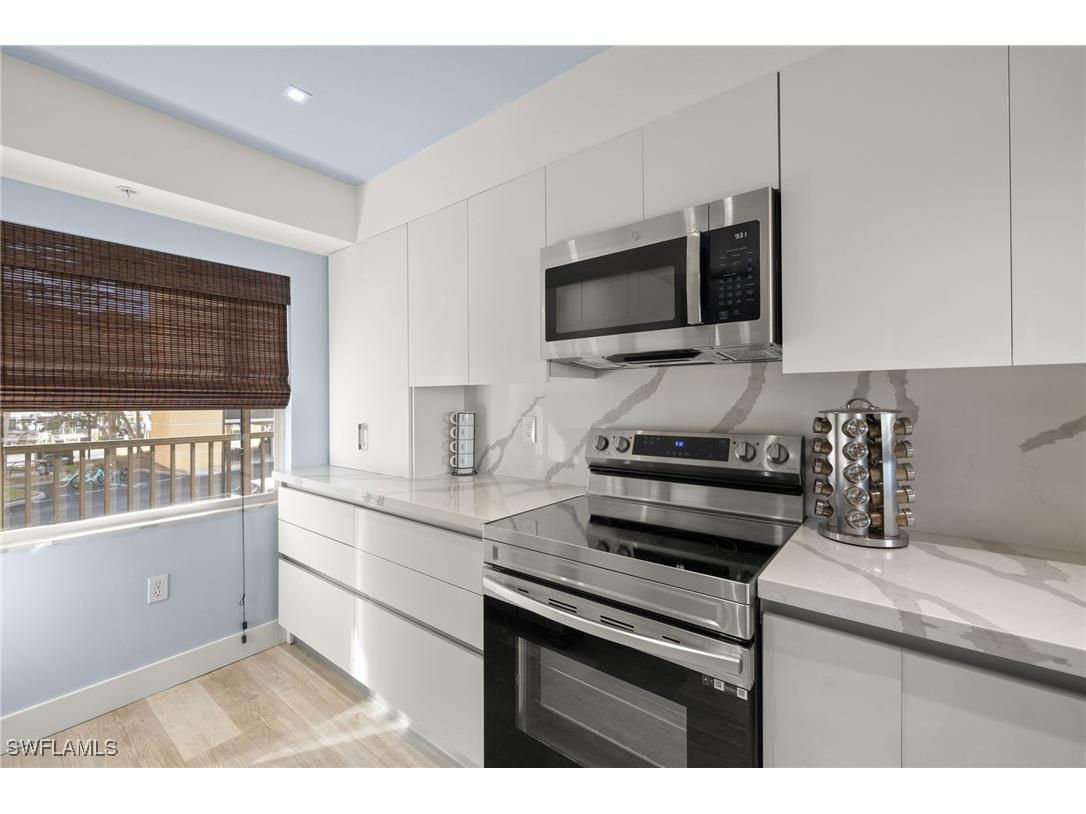 4491 Bay Beach Lane #113 Fort Myers Beach FL 33931 225039069 image4