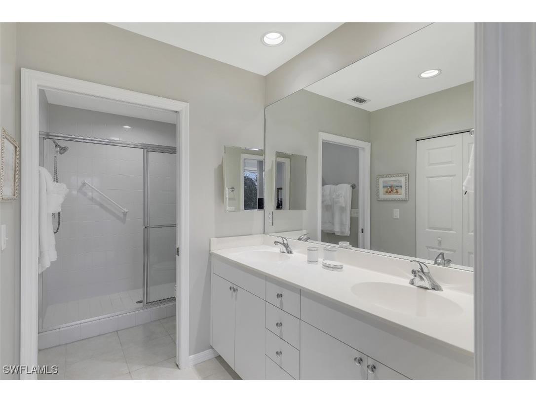 450 Launch Circle #404 Naples FL 34108 225044809 image11