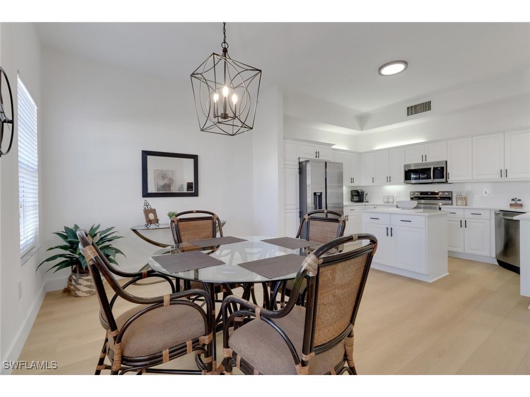 451 Bayfront Place #5505 Naples FL 34102 224085084 image4