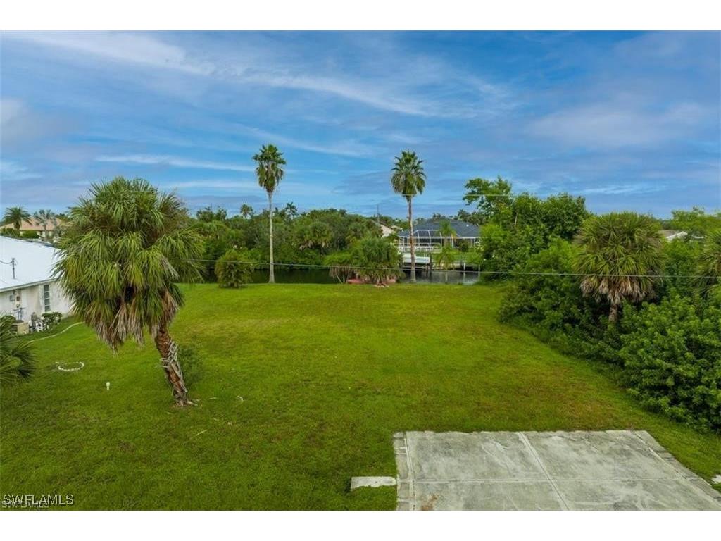 4515 Larkspur Court, Port Charlotte, FL, 33948 MLS 224012738 Edina Realty