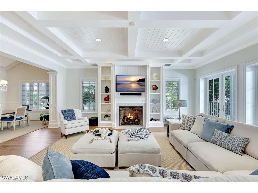 455 13th Avenue S Naples FL 34102 225032352 image2