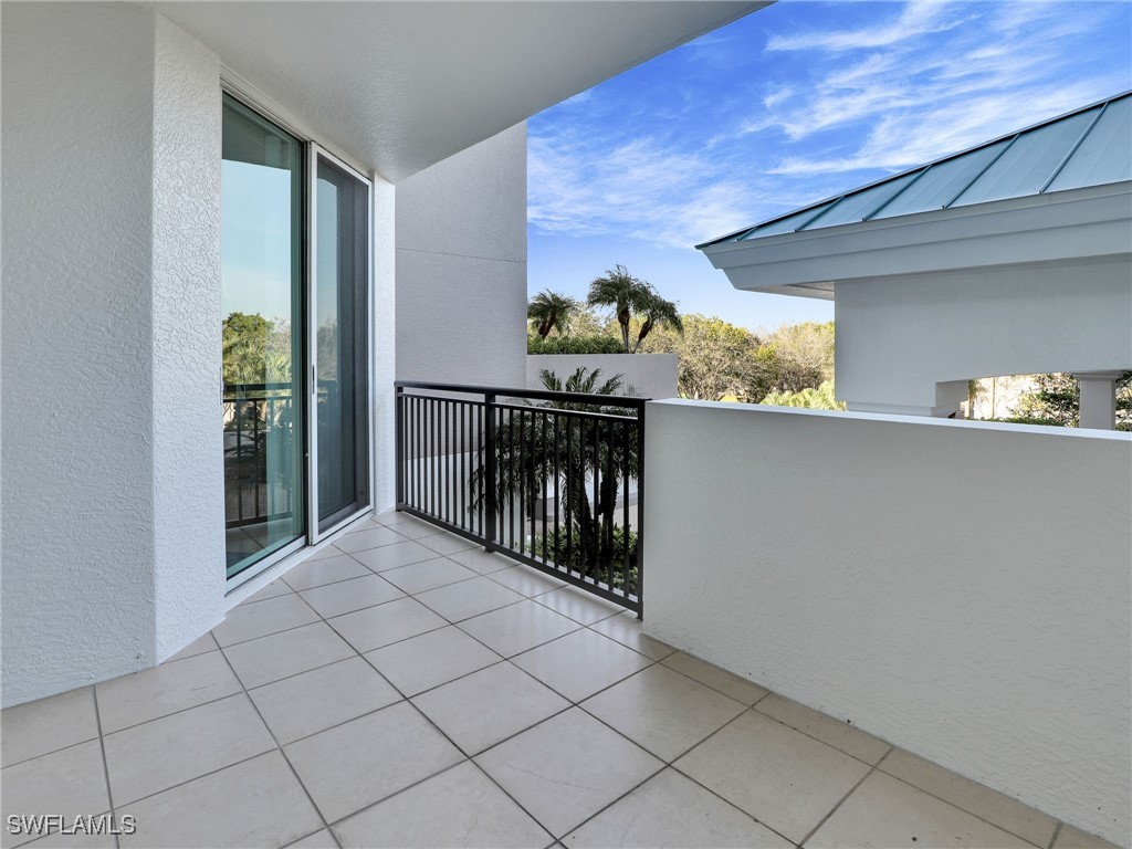 455 Cove Tower Drive #303 Naples FL 34110 225028306 image34