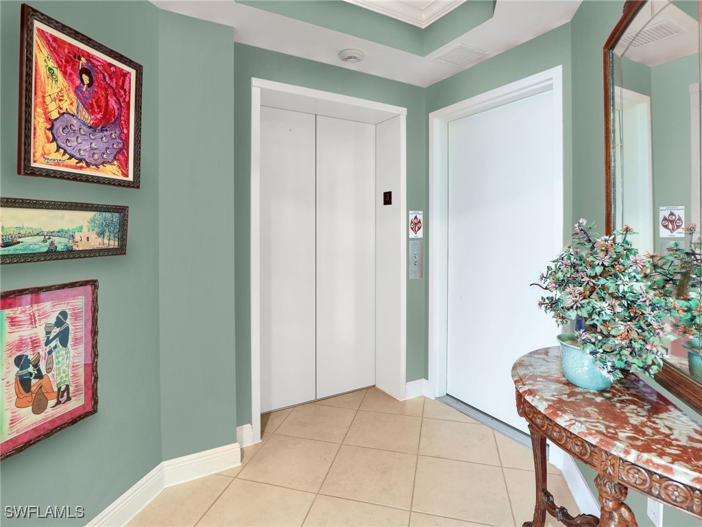 455 Cove Tower Drive #303 Naples FL 34110 225028306 image4