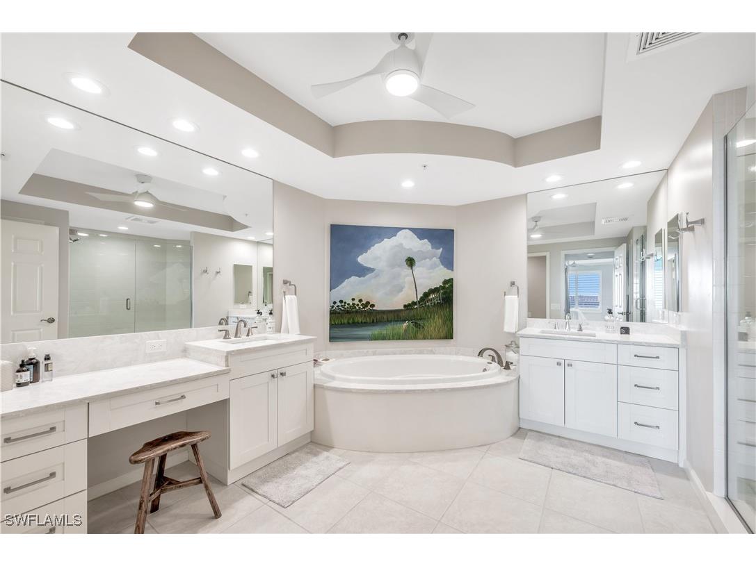 455 Cove Tower Drive #903 Naples FL 34110 224094924 image16