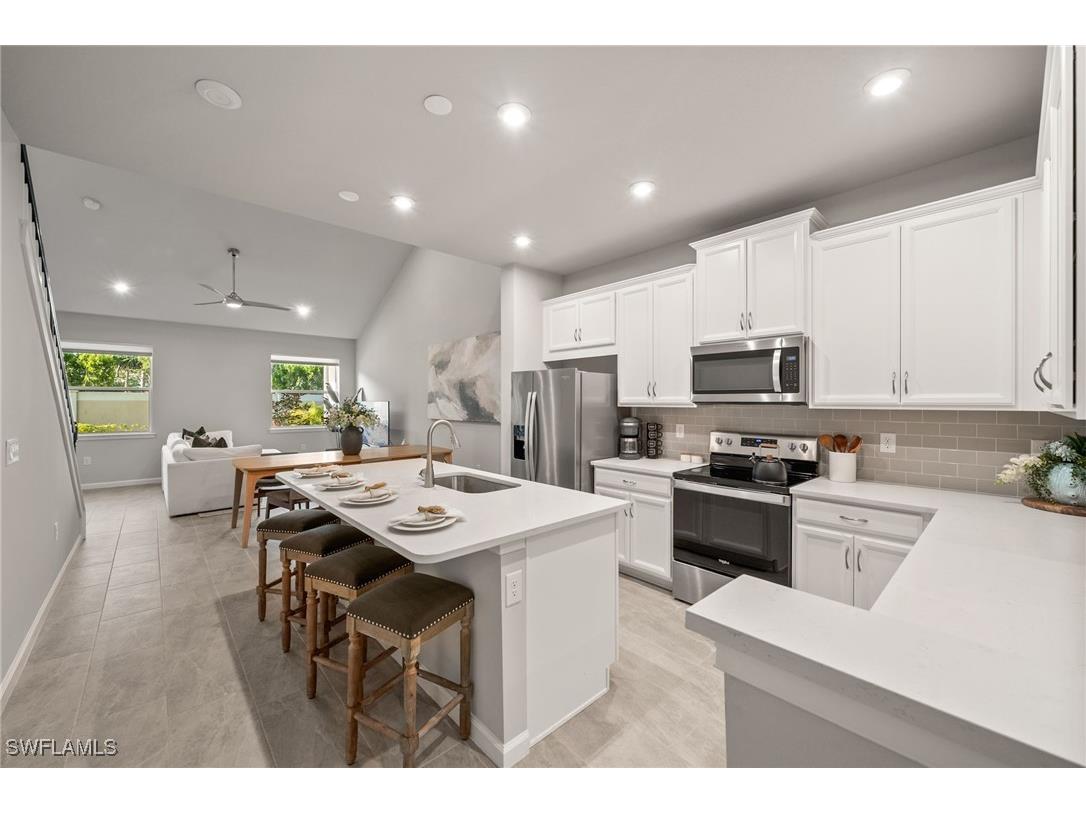 4558 Arboretum Circle #103 Naples FL 34112 225039239 image5