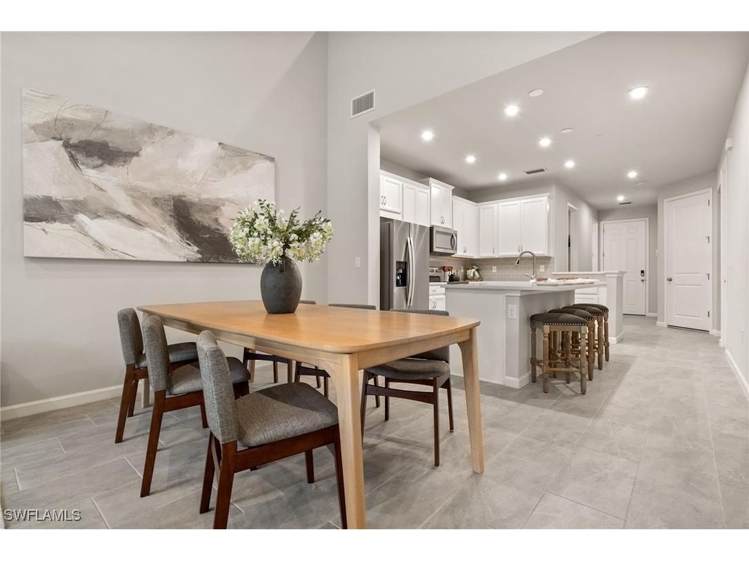 4558 Arboretum Circle #103 Naples FL 34112 225039239 image9