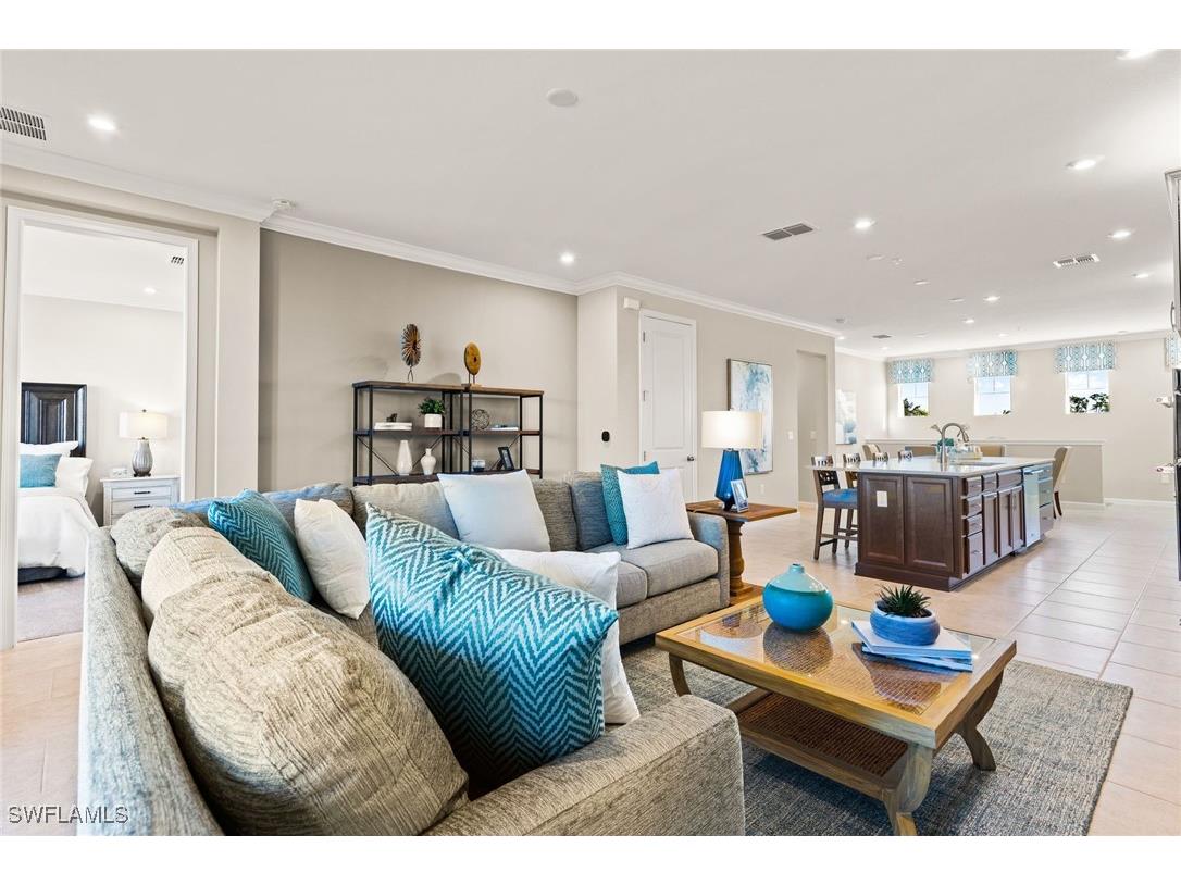 4578 Arboretum Circle #202 Naples FL 34120 225032541 image10