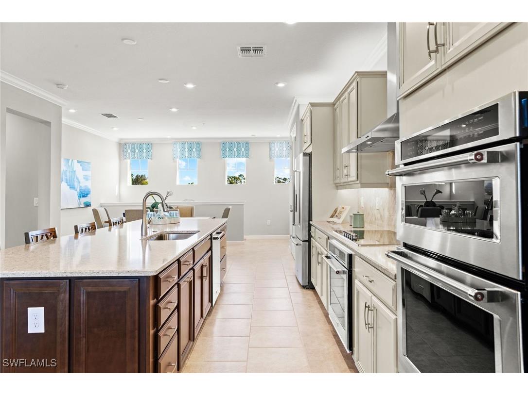 4578 Arboretum Circle #202 Naples FL 34120 225032541 image8