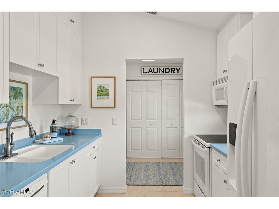 458 Lake Murex Circle Sanibel FL 33957 225036921 image14