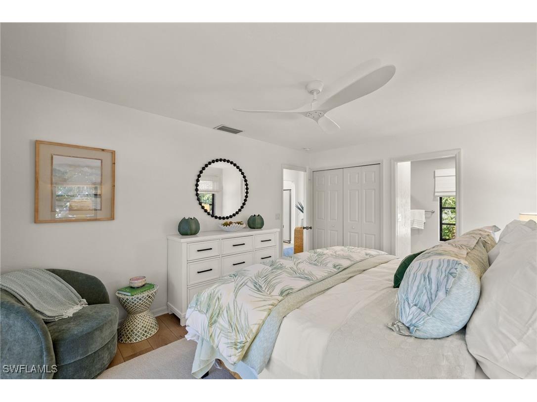 458 Lake Murex Circle Sanibel FL 33957 225036921 image20