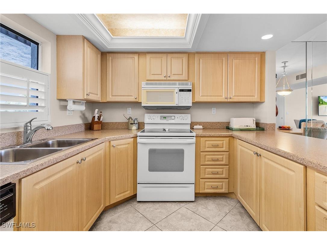 4585 Trawler Court #303 Fort Myers FL 33919 225011796 image5