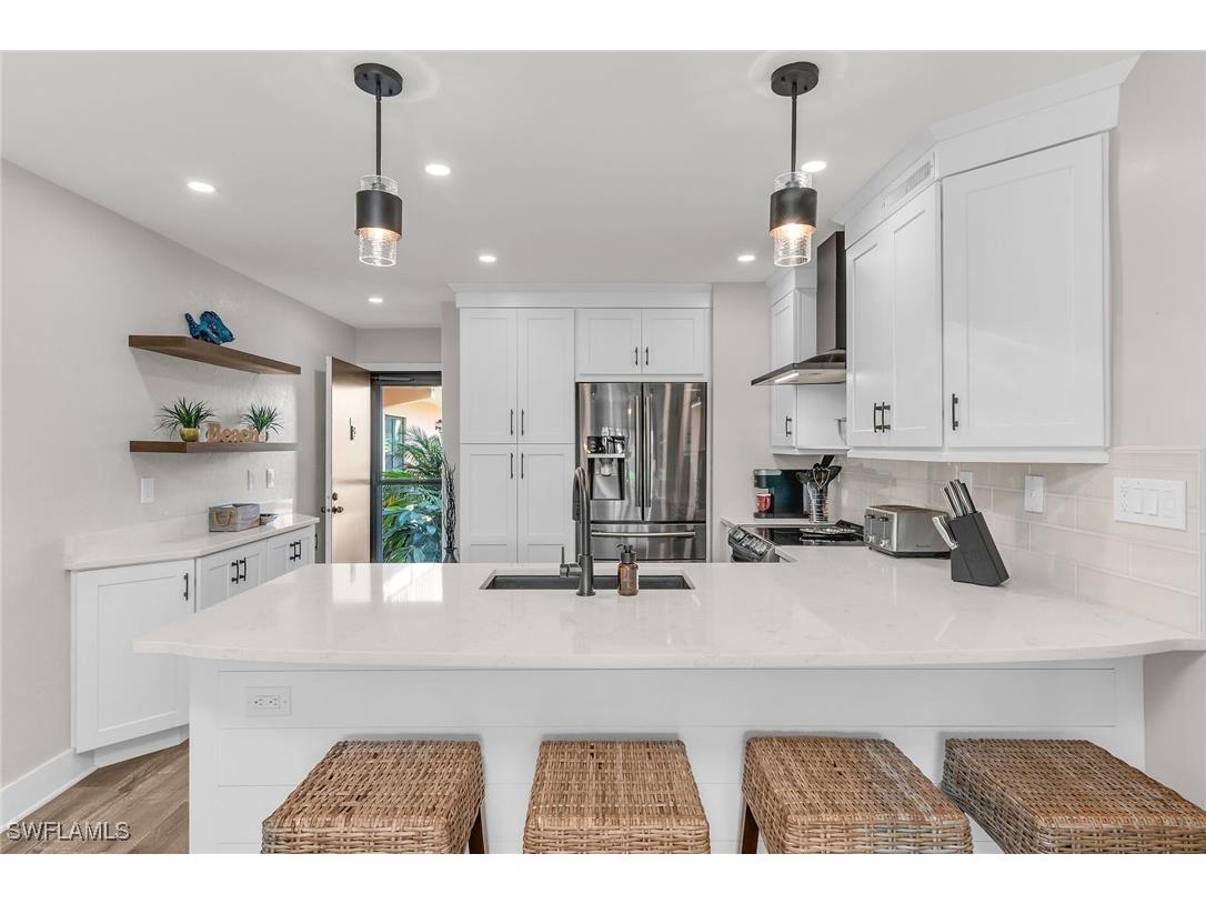 46 Manor Terrace E #8-108 Marco Island FL 34145 225041293 image4