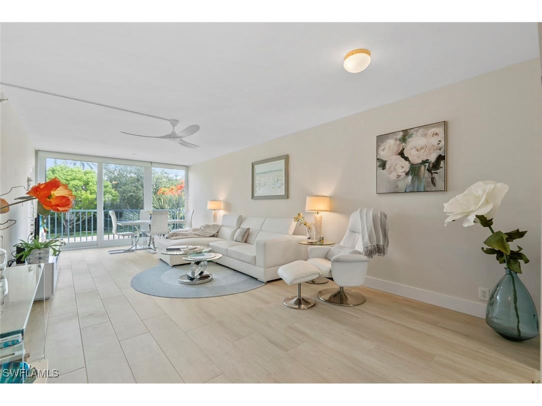 460 Broad Avenue S #H460 Naples FL 34102 225051604 image1