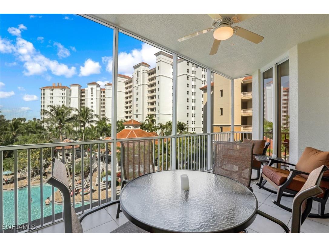 460 Launch Circle #403 Naples FL 34108 225044803 image17