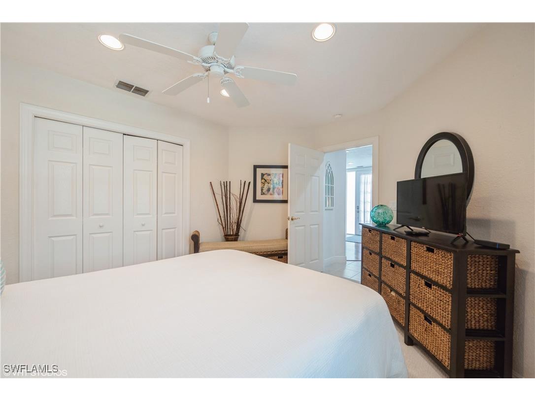 4610 Hawks Nest Drive #104 Naples FL 34114 225051510 image28