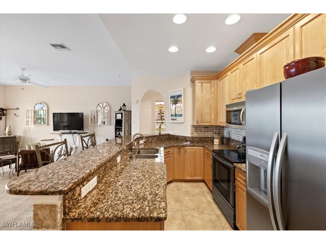 4610 SE 5th Place #201 Cape Coral FL 33904 225008105 image12