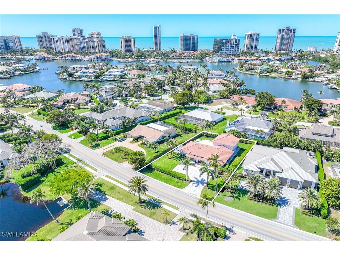 4611 Crayton Road Naples FL 34103 225016950 image4