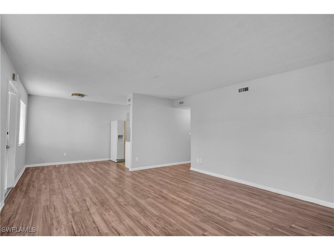 4617 Bayshore Drive #H2 Naples FL 34112 225037726 image10