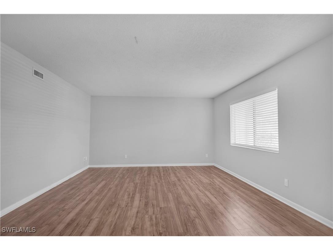 4617 Bayshore Drive #H2 Naples FL 34112 225037726 image8