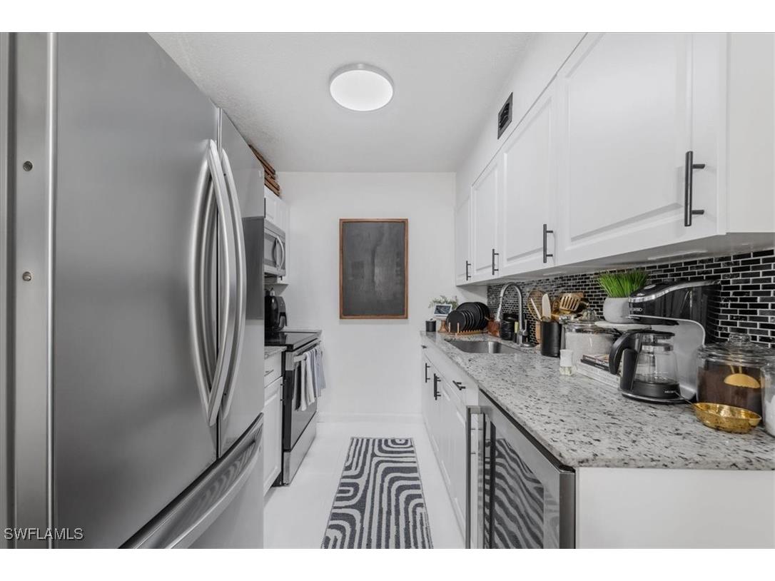 4623 Bayshore Drive #C2 Naples FL 34112 225044076 image13