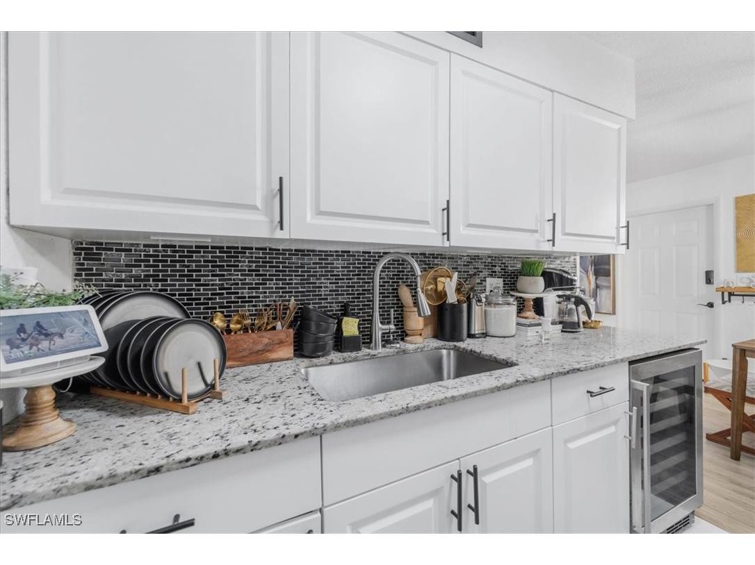 4623 Bayshore Drive #C2 Naples FL 34112 225044076 image14