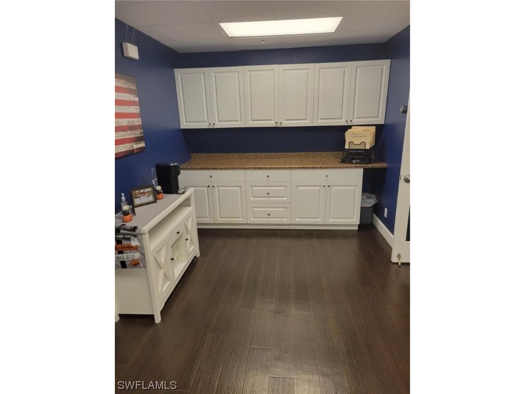 4627 Arnold Avenue Naples FL 34104 224005791 image4