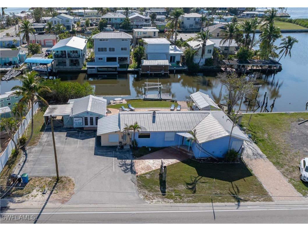 4673 Pine Island Road NW Matlacha FL 33993 225040426 image1