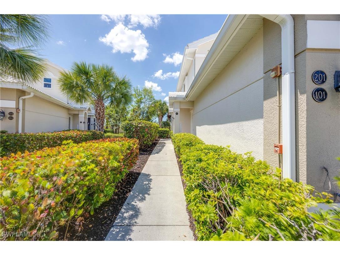 4685 Hawks Nest Way #J201 Naples FL 34114 225049090 image2