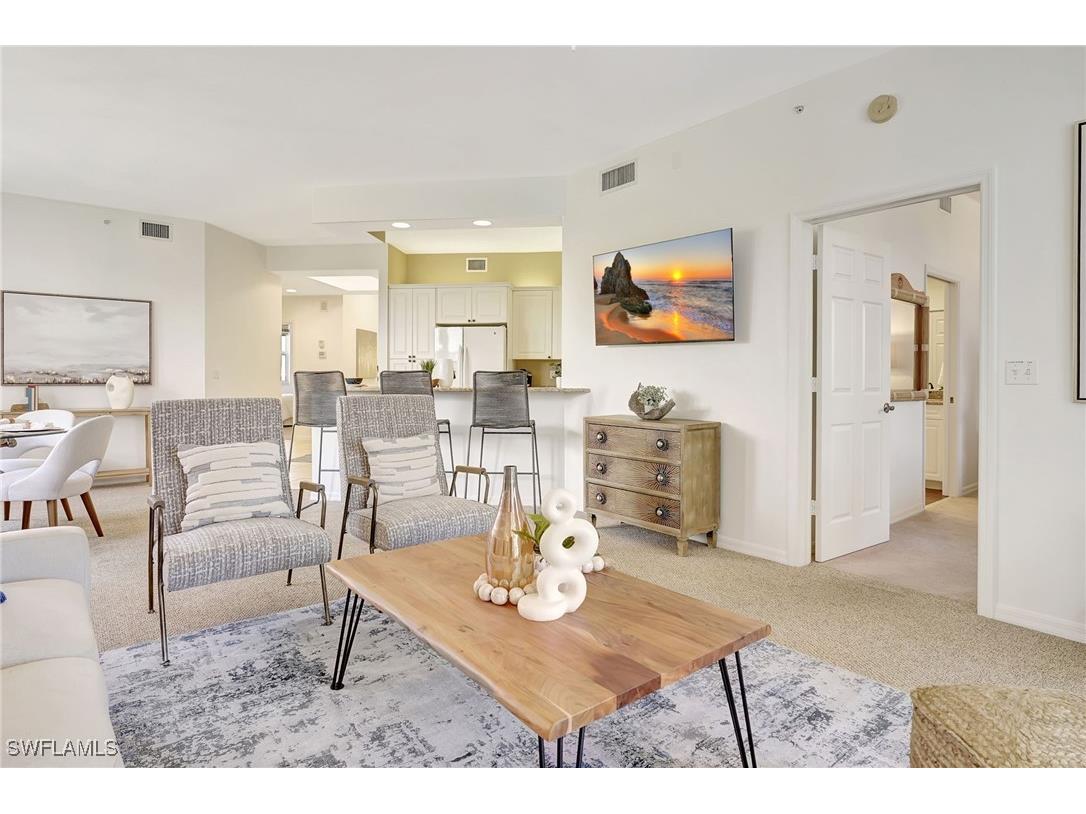 470 Launch Circle #V-405 Naples FL 34108 225052065 image13