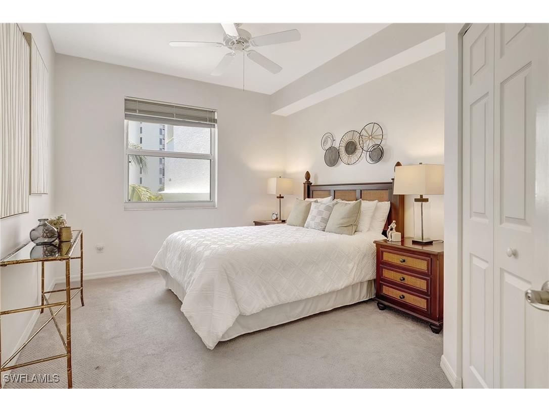 470 Launch Circle #V-405 Naples FL 34108 225052065 image21