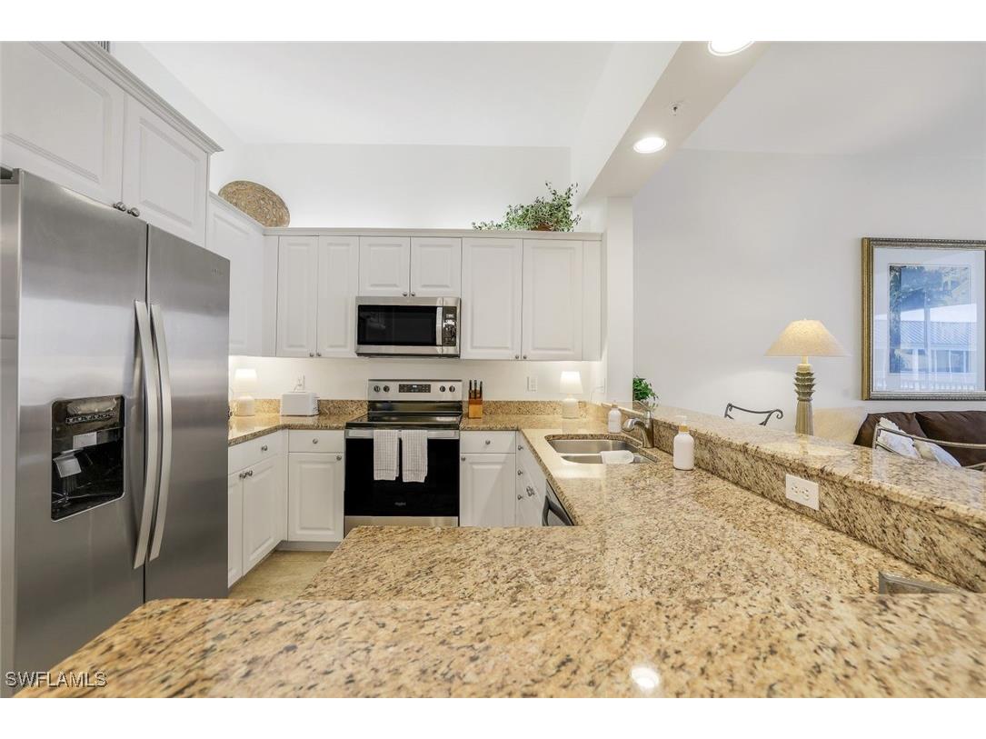 470 Launch Circle #V-603 Naples FL 34108 225044788 image6