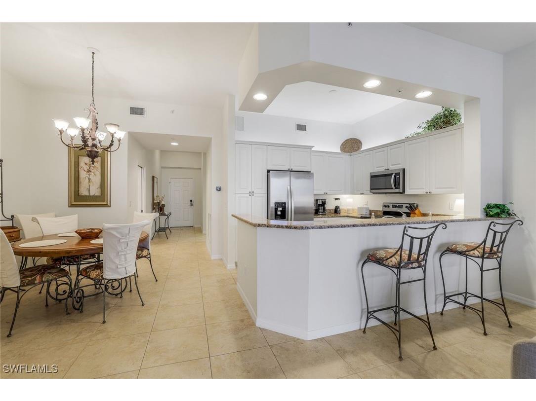470 Launch Circle #V-603 Naples FL 34108 225044788 image7