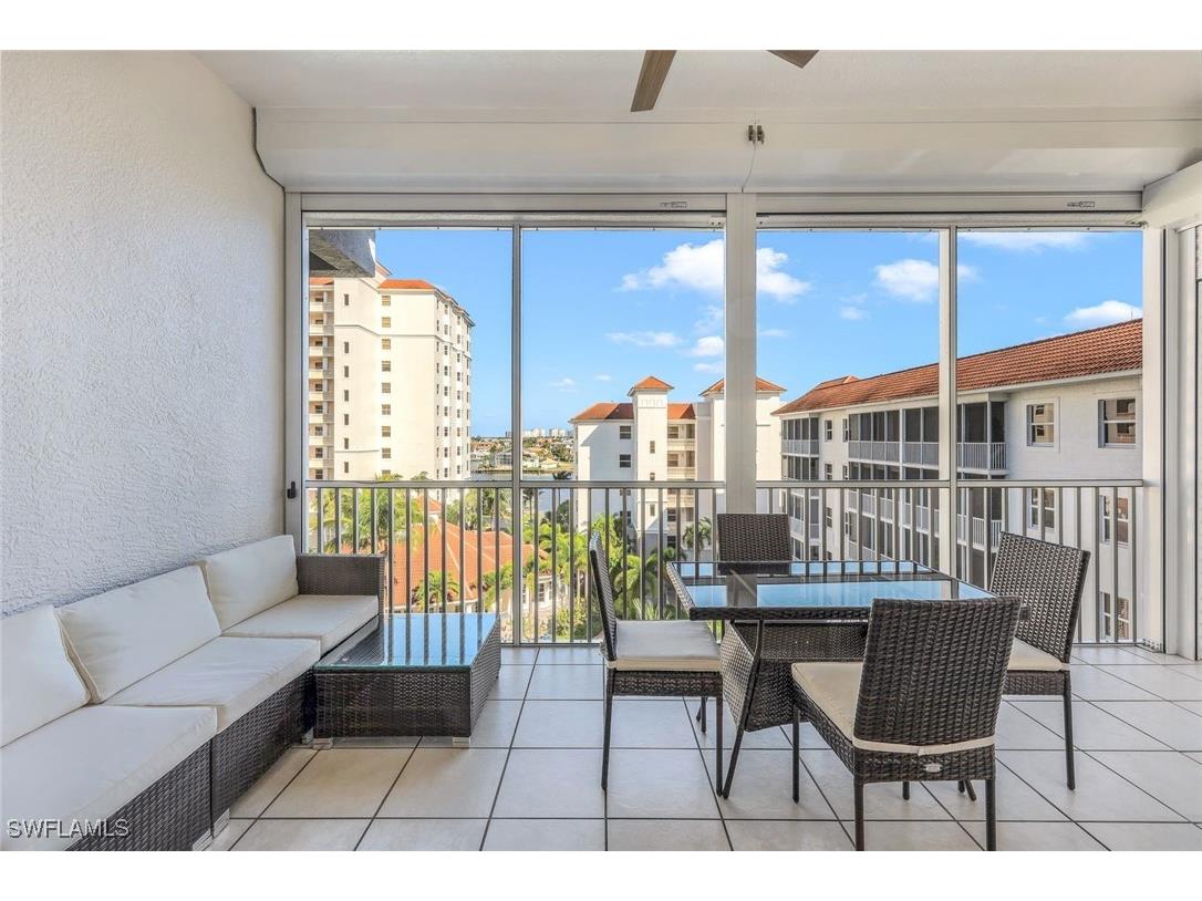 470 Launch Circle #V-604 Naples FL 34108 225044747 image15