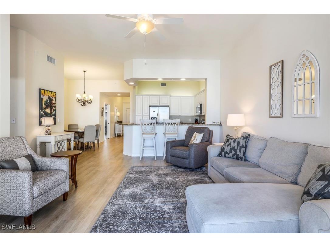 470 Launch Circle #V-604 Naples FL 34108 225044747 image3